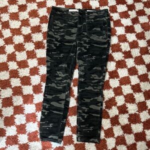 anthropologie camo jeans size 30